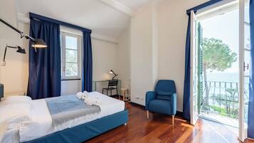 4 bedrooms, free WiFi, bed sheets