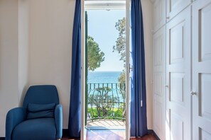 Familie villa, meerdere slaapkamers, 2 badkamers, uitzicht op zee (Wonderful Villa In Mulinetti) | Interieur