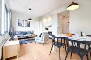 Standard Apartment | Living area | 32-inch TV with cable channels - Forenom Apts Turku Virusmäentie (Turku)