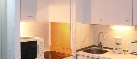 Mikrowelle, Geschirrspüler