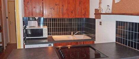 電子レンジ、食器洗い機