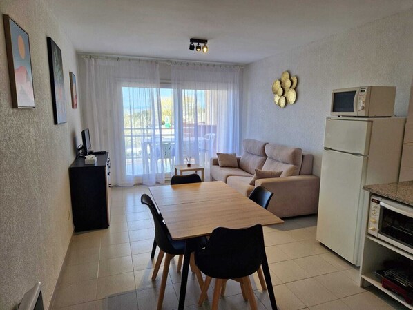 Interior - Appartement vue sur Mer, Face au Port, Proche Plage et Centre Ville (Roses)
