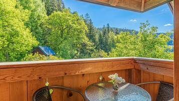 Family Studio, Mountain View (Suite Alder embraced by nature) | Balcony