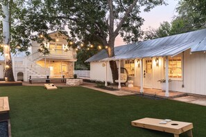 Exterior - Modern Hill Country Getaway in Fredericksburg (Fredericksburg)