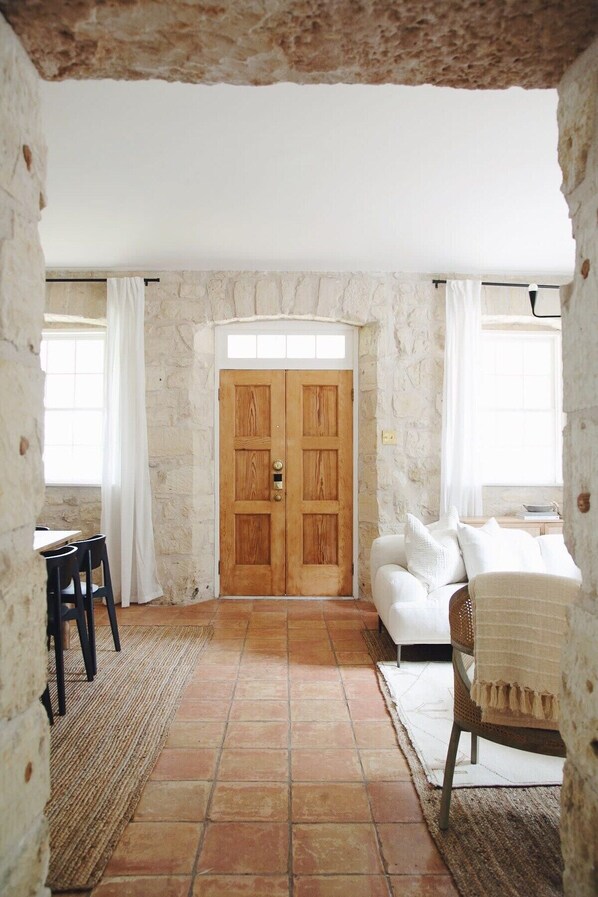 Interior - Stone Haus: Historic Home with Hot Tub (Fredericksburg)