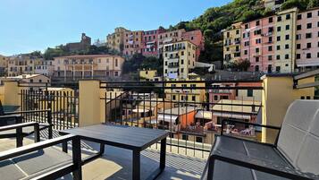 The pirate s penthouse | Terrace/patio