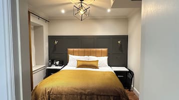 Comfort kamer, 1 kingsize bed, niet-roken | Een laptopwerkplek, reisbedje, gratis wifi, beddengoed