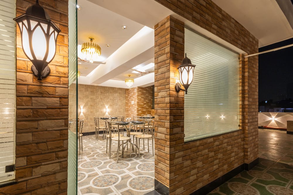 Hotel Panicker's Residency
