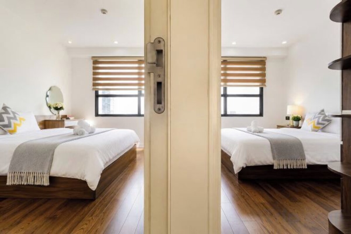 2 Bedroom Luxury Apartment (2BR + 2 WC)