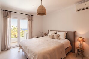 4 bedrooms, iron/ironing board, travel cot, WiFi - The Jave Boutique Villa - Luxury villa on the Costa Blanca (Javea)