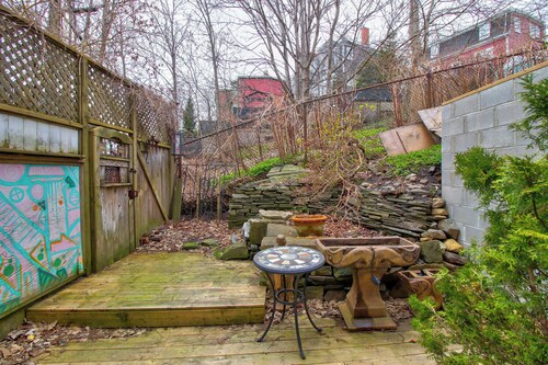 Elegant Victoria | 2Br | 1.5Ba