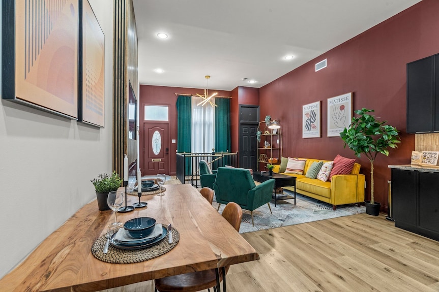 5 Star Old City Stunner- Walk To Historical Sites - Camden, NJ
