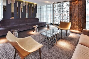 Interior - Cozy 1BR Apt with Billiards near Alexandra Theatre (Toronto)