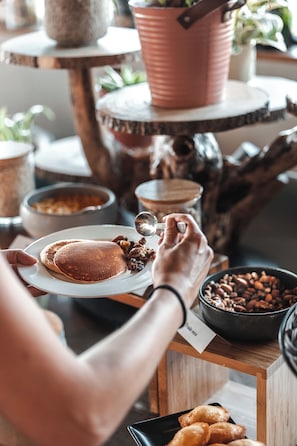 Daily buffet breakfast (EUR 17 per person)
