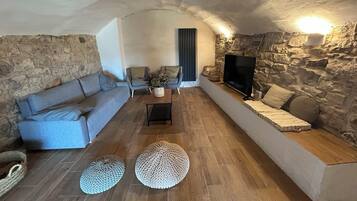 TV connectée, cheminée