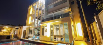 Luxurious and private villa,4km to Entebbe international airport and 2km to town