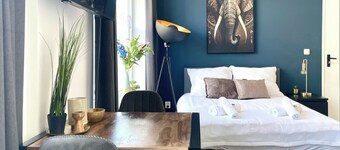 Luxurious Room, New Bathroom,  Luxury shared kitchen & Washer, Near University