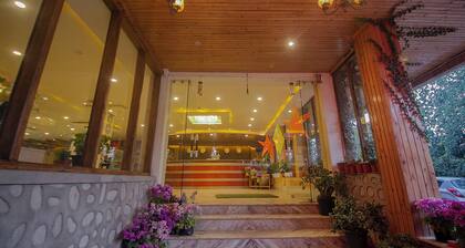 Mount Queens Hill Resort & Spa