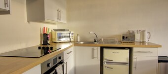 A 2-bedroom cottage overlooking the Helmsdale harbour.