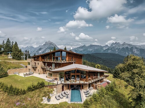 Chalet G12 - Luxury Apartments Seefeld