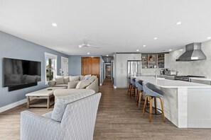 Smart TV - By George Waterfront - 4BR Amazing Canalfront Home - Dock & Boat Ramp! (Surf City)