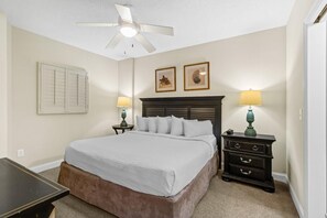 1 bedroom, Internet, bed sheets - 3rd Flr Coastal Charm: Oceanfront with King Bed (North Myrtle Beach)