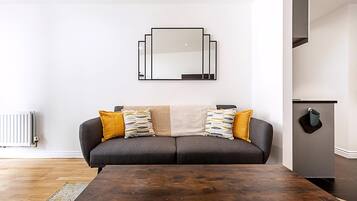 Apartment | Living room