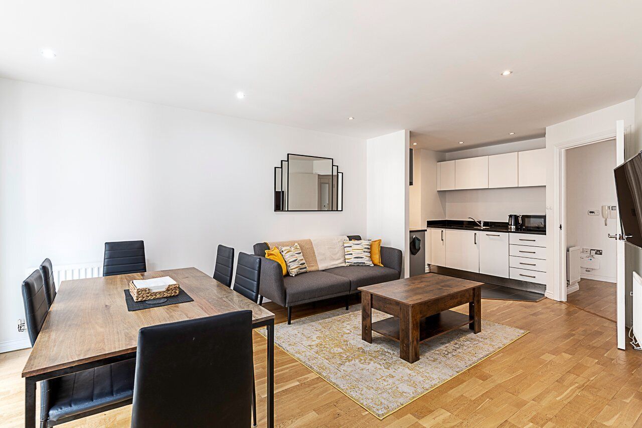 Apartment | Living room