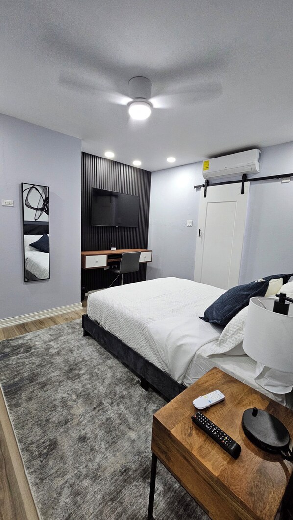 1 chambre, fer et planche à repasser, Wi-Fi, literie fournie