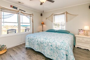 5 bedrooms, iron/ironing board, free WiFi - 1 More Day - Classic 5BR Oceanfront Home (Topsail Beach)