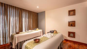 Couples treatment room(s), body treatments, body wraps, body scrubs