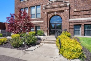 Exterior - The Sunrise Loft at Central Lofts (South Haven)