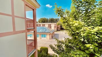 Enceinte de lâhĂ©bergement