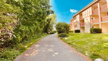 Enceinte de lâhĂ©bergement