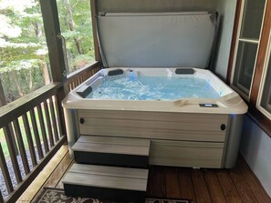 屋外スパ浴槽
