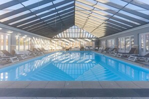 Innenpool, beheizter Pool