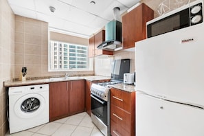 Fridge, microwave, stovetop, toaster