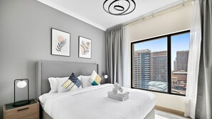 1 bedroom, iron/ironing board, WiFi, bed sheets - StoneTree - Time Place Tower 1 BR - Apartment with Amazing view (Dubai Marina)