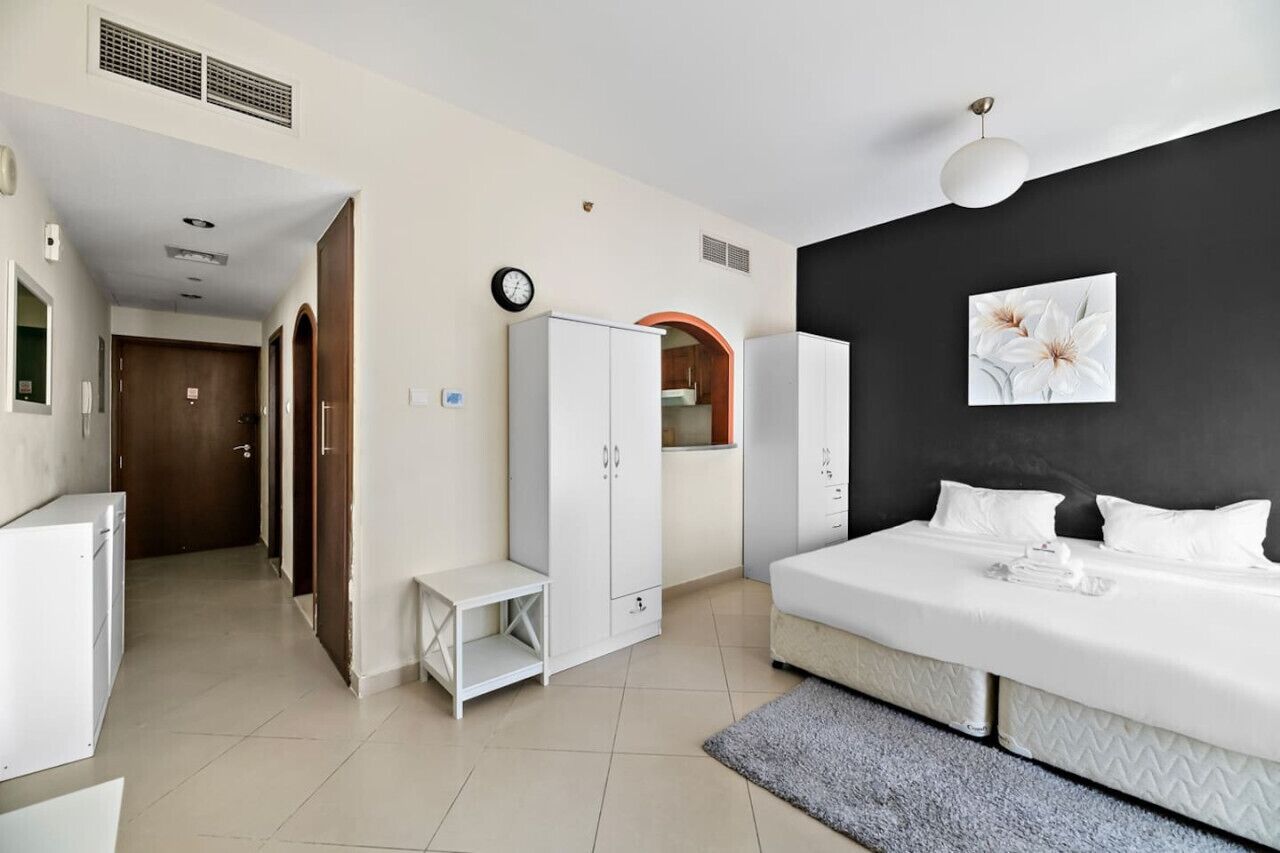 Iron/ironing board, free WiFi