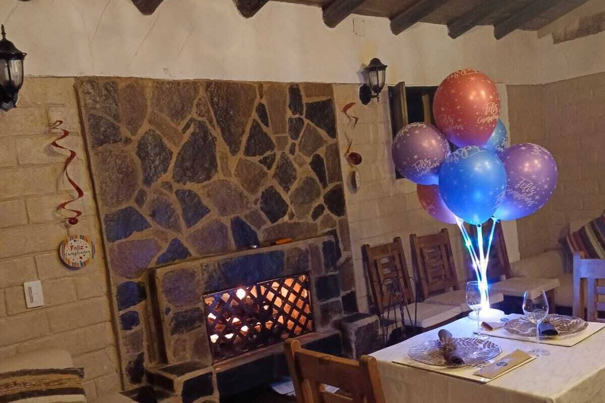 Comfort Quadruple Room | Living area | Flat-screen TV, toys