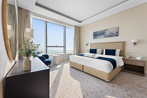 1 bedroom, iron/ironing board, WiFi - StoneTree - The Palm Tower 1BR - Amazing Sea View (Palm Jumeirah)