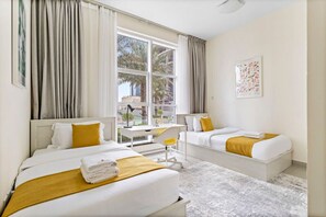 2 Schlafzimmer, Schreibtisch, Bügeleisen/Bügelbrett, WLAN