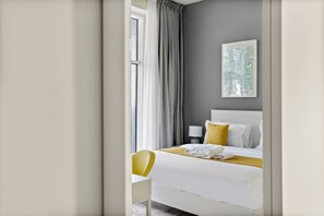 2 Schlafzimmer, Schreibtisch, Bügeleisen/Bügelbrett, WLAN