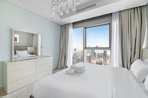 2 bedrooms, iron/ironing board, WiFi