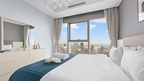 Room - StoneTree - Paramount 2BR - Amazing View and Infinity Pool (Business Bay)