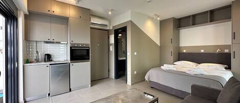 1 多间卧室、办公桌、熨斗/熨衣板、WiFi