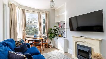 Apartment | Living room