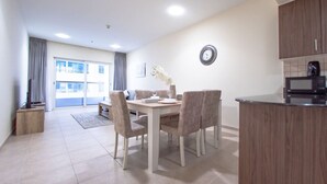 Unclassified image, 2 of 24, button - StoneTree - Elite Residence 1BR - Near Tram (Dubai Marina)