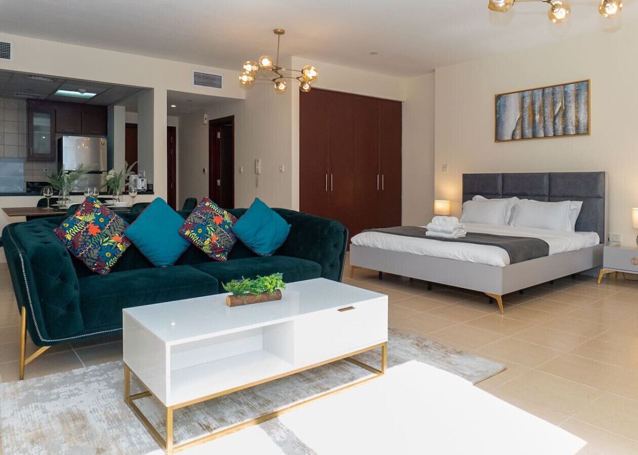 Iron/ironing board, WiFi