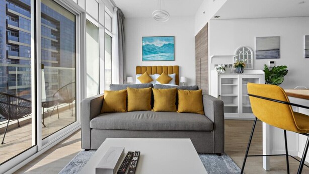 TV - StoneTree - Studio One Studio - Prime Location (Dubai Marina)